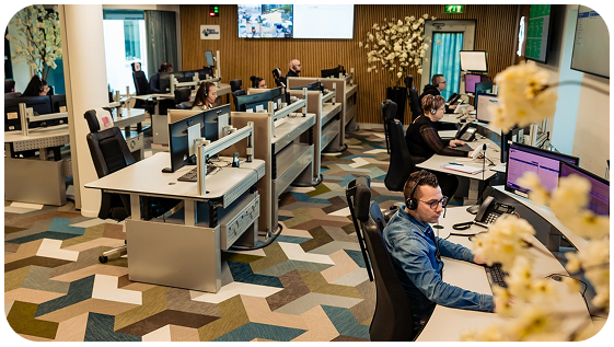 Veiligheidsexperts nemen contact op